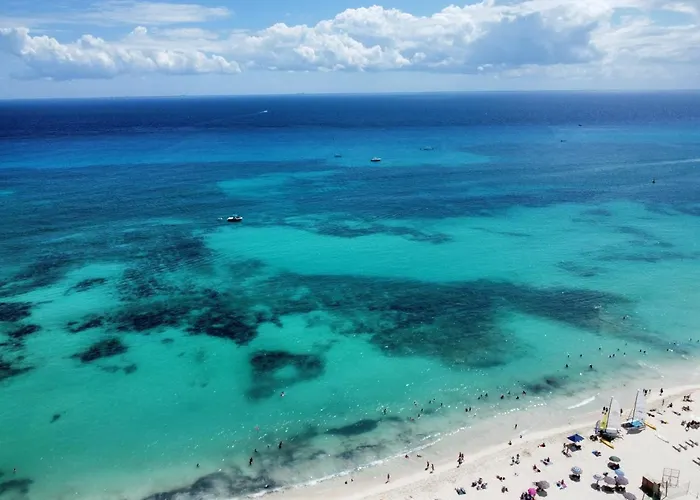 Apartamento Icono Playa Condos, B307